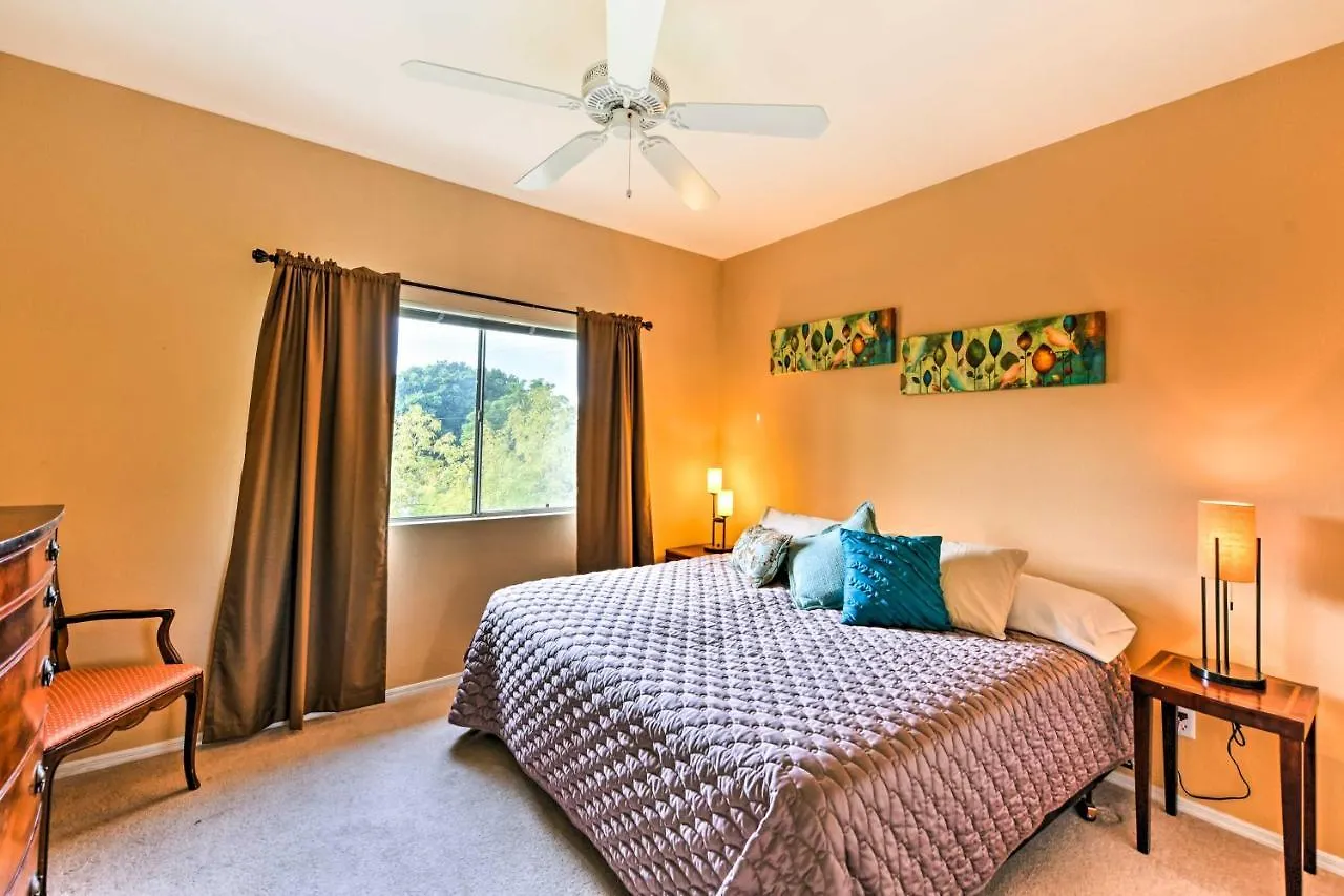 Phoenix Condo With Balcony And Spa - 14 Mi To Downtown Apartment