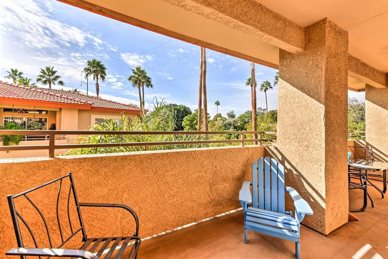 Phoenix Condo With Balcony And Spa - 14 Mi To Downtown